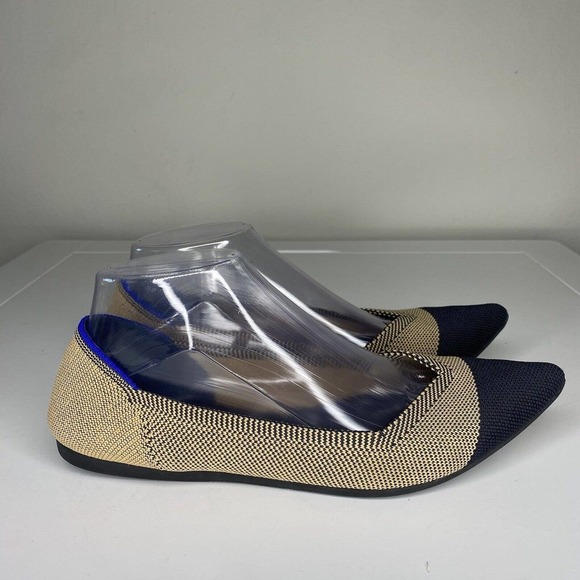 Rothys Dune Captoe The Point Ballet Flats RETIRED Sz 8.5 - Picture 1 of 16